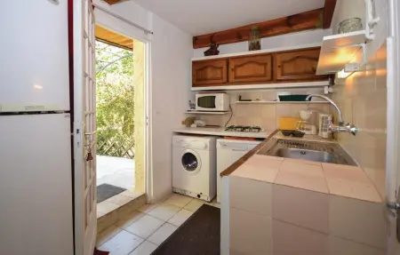 Location Maison 2 personnes à Crillon Le Brave - Photo 6