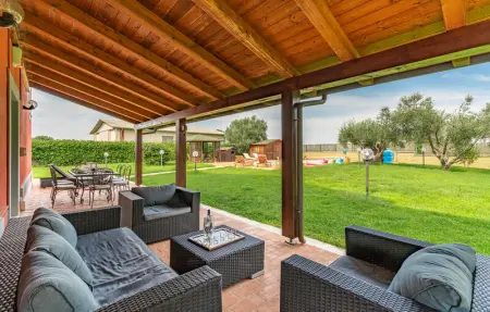 Location Maison 10 personnes à Montalto di Castro - Photo 1