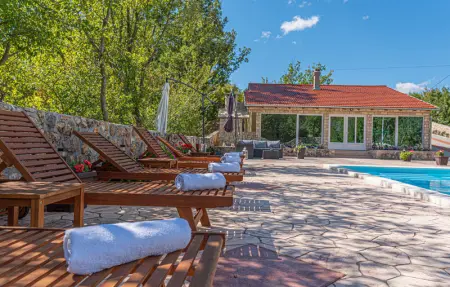 Location Maison 8 personnes à Knin - Photo 7