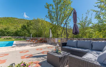 Location Maison 8 personnes à Knin - Photo 8