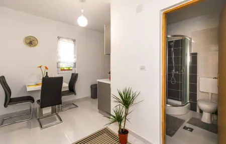 Location Maison 8 personnes à Knin - Photo 17