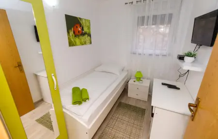 Location Maison 8 personnes à Knin - Photo 22