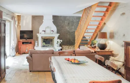 Location Maison 10 personnes à Roujan - Photo 1