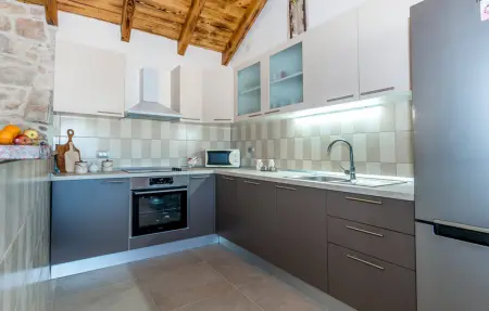 Location Maison 8 personnes à Unesic - Photo 3