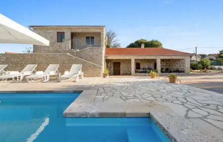 Location Maison 8 personnes à Unesic - Photo 8