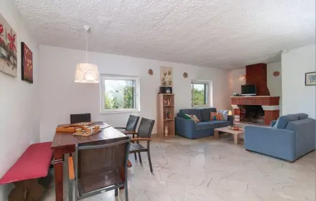 Location Maison 8 personnes à Praznica - Photo 2