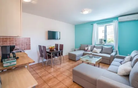 Location Maison 13 personnes à Liznjan - Photo 6