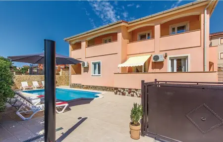 Location Maison 13 personnes à Liznjan - Photo 8