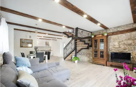 Location Maison 8 personnes à Hrvace - Photo 1