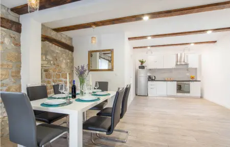 Location Maison 8 personnes à Hrvace - Photo 4