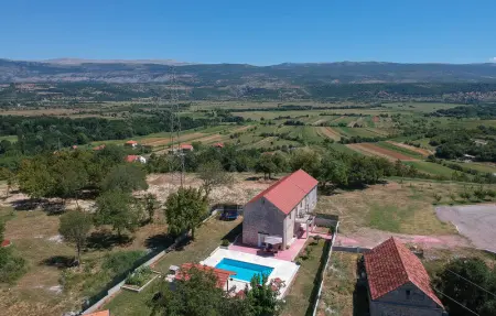 Location Maison 8 personnes à Hrvace - Photo 11