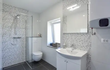 Location Maison 8 personnes à Hrvace - Photo 24