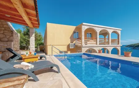 Location Appartement 13 personnes à Karbuni - Photo 1