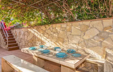 Location Maison 10 personnes à Sant Cebrià de Vallalt - Photo 8