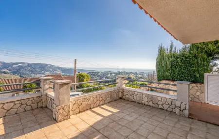 Location Maison 10 personnes à Sant Cebrià de Vallalt - Photo 12