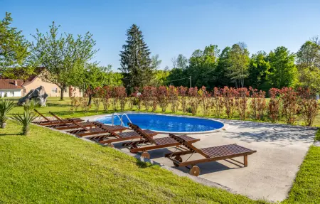 Location Maison 6 personnes à Bosiljevo - Photo 8