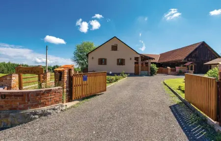 Location Maison 6 personnes à Bosiljevo - Photo 10