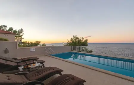 Location Maison 10 personnes à Blato - Photo 2