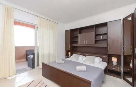 Location Maison 10 personnes à Blato - Photo 31