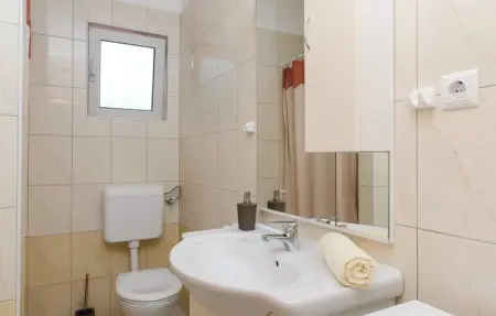 Location Maison 10 personnes à Blato - Photo 44