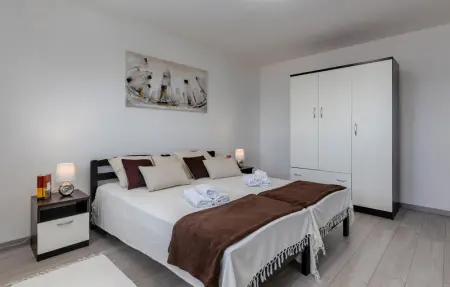 Location Maison 6 personnes à Dramalj - Photo 25