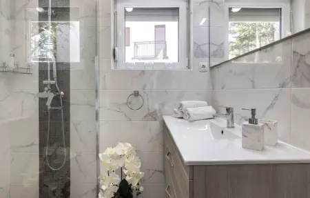 Location Maison 6 personnes à Dramalj - Photo 28