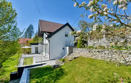 Location Maison 8 personnes à Donji Zvecaj - Photo 3