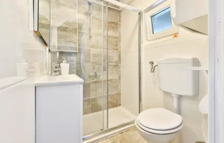 Location Maison 8 personnes à Donji Zvecaj - Photo 29