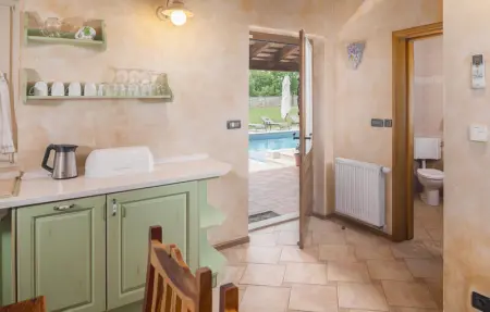 Location Maison 14 personnes à Tinjan - Photo 42