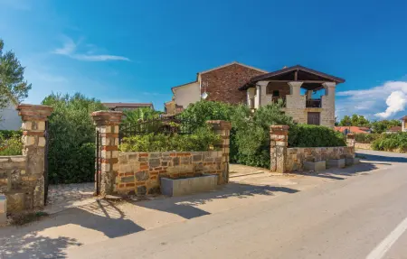 Location Maison 21 personnes à Vir - Photo 18