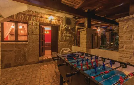 Location Maison 21 personnes à Vir - Photo 30