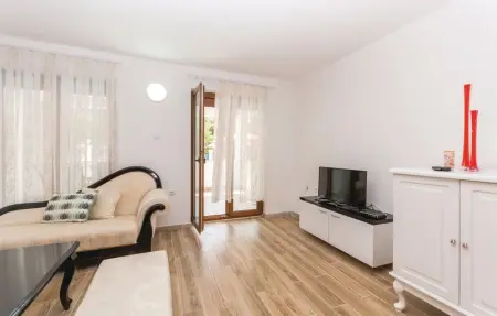 Location Maison 8 personnes à Pakostane - Photo 13