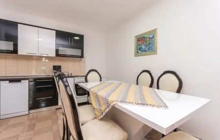 Location Maison 8 personnes à Pakostane - Photo 15