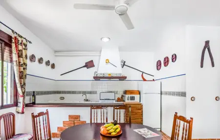 Location Maison 6 personnes à Rute - Photo 5