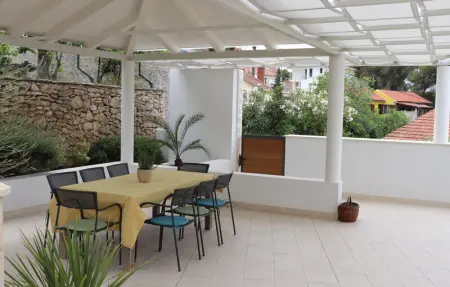 Location Maison 8 personnes à Milna - Photo 8