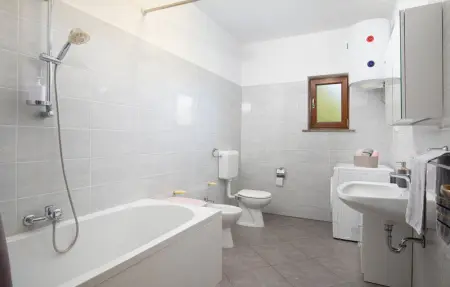 Location Maison 6 personnes à Marcana - Photo 29