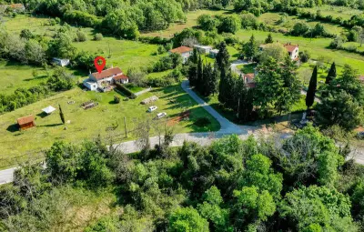 Maison à Barban - L802993