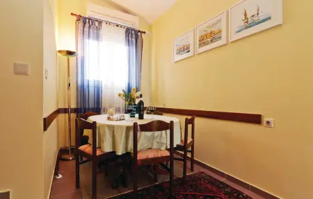 Location Maison 12 personnes à Podgradina - Photo 13