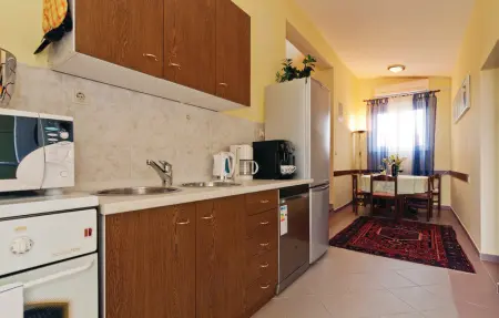 Location Maison 12 personnes à Podgradina - Photo 15