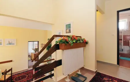 Location Maison 12 personnes à Podgradina - Photo 16