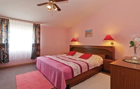 Location Maison 12 personnes à Podgradina - Photo 24