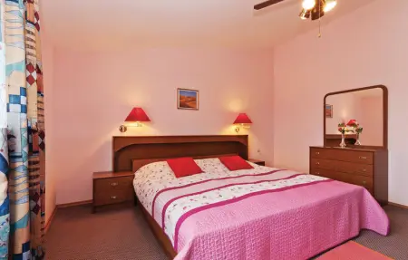 Location Maison 12 personnes à Podgradina - Photo 26