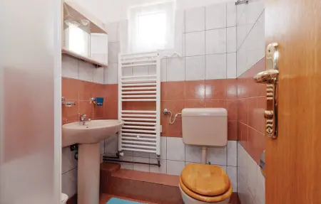 Location Maison 12 personnes à Podgradina - Photo 39