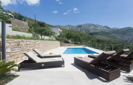 Nice home in Zrnovnica, Maison 8 personnes à Zrnovnica - Photo 11