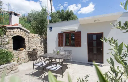 Nice home in Zrnovnica, Maison 8 personnes à Zrnovnica - Photo 20