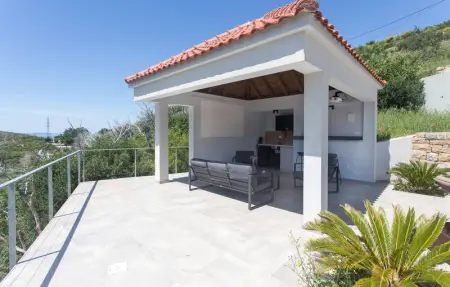 Nice home in Zrnovnica, Maison 8 personnes à Zrnovnica - Photo 23