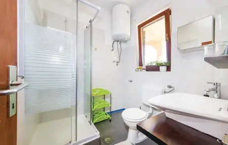 Location Maison 11 personnes à Ljubac - Photo 50