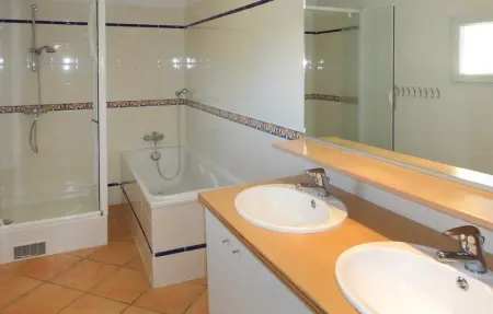 Location Maison 10 personnes à Agde - Photo 17