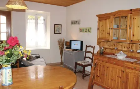 Location Maison 6 personnes à St. Julien de Peyrolas - Photo 11