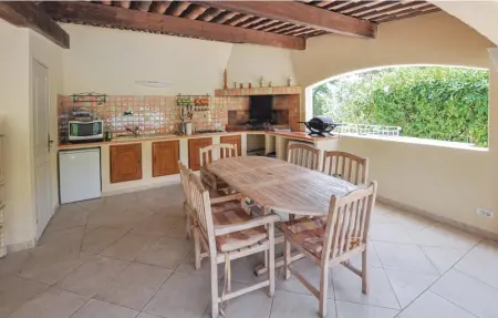 Location Maison 8 personnes à Montauroux - Photo 4